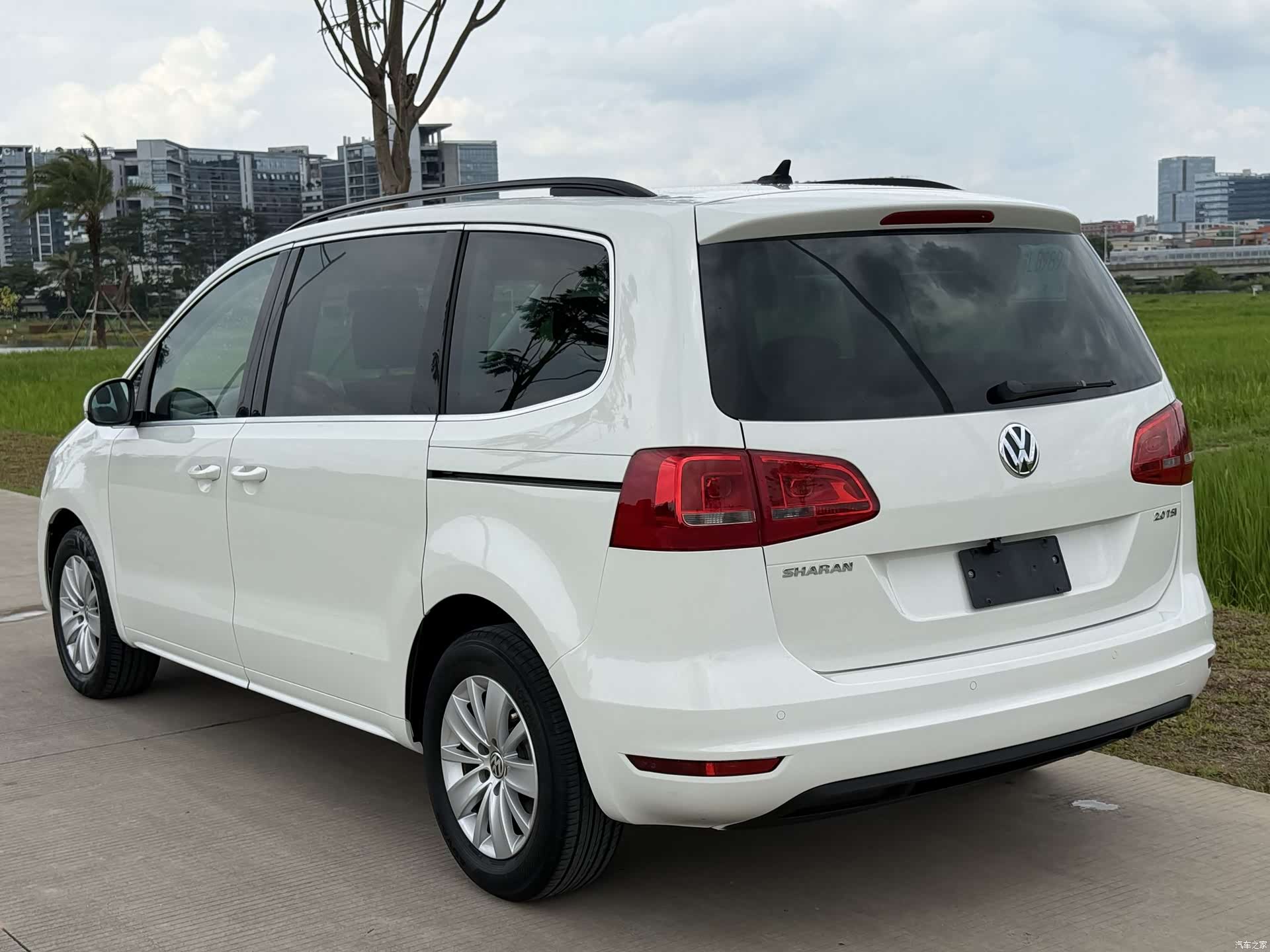 Volkswagen Xia, 2014 6