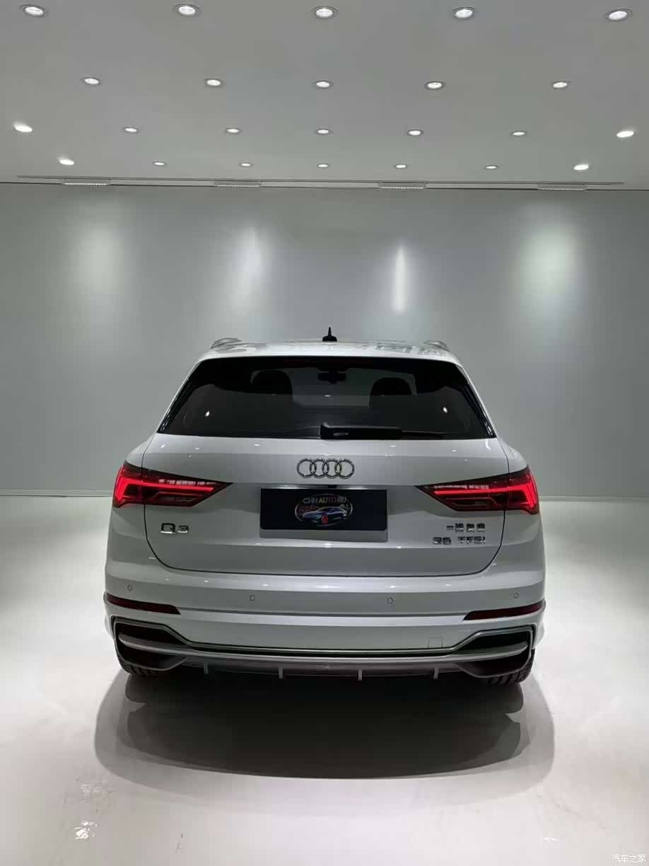 Audi Q3, 2022 6