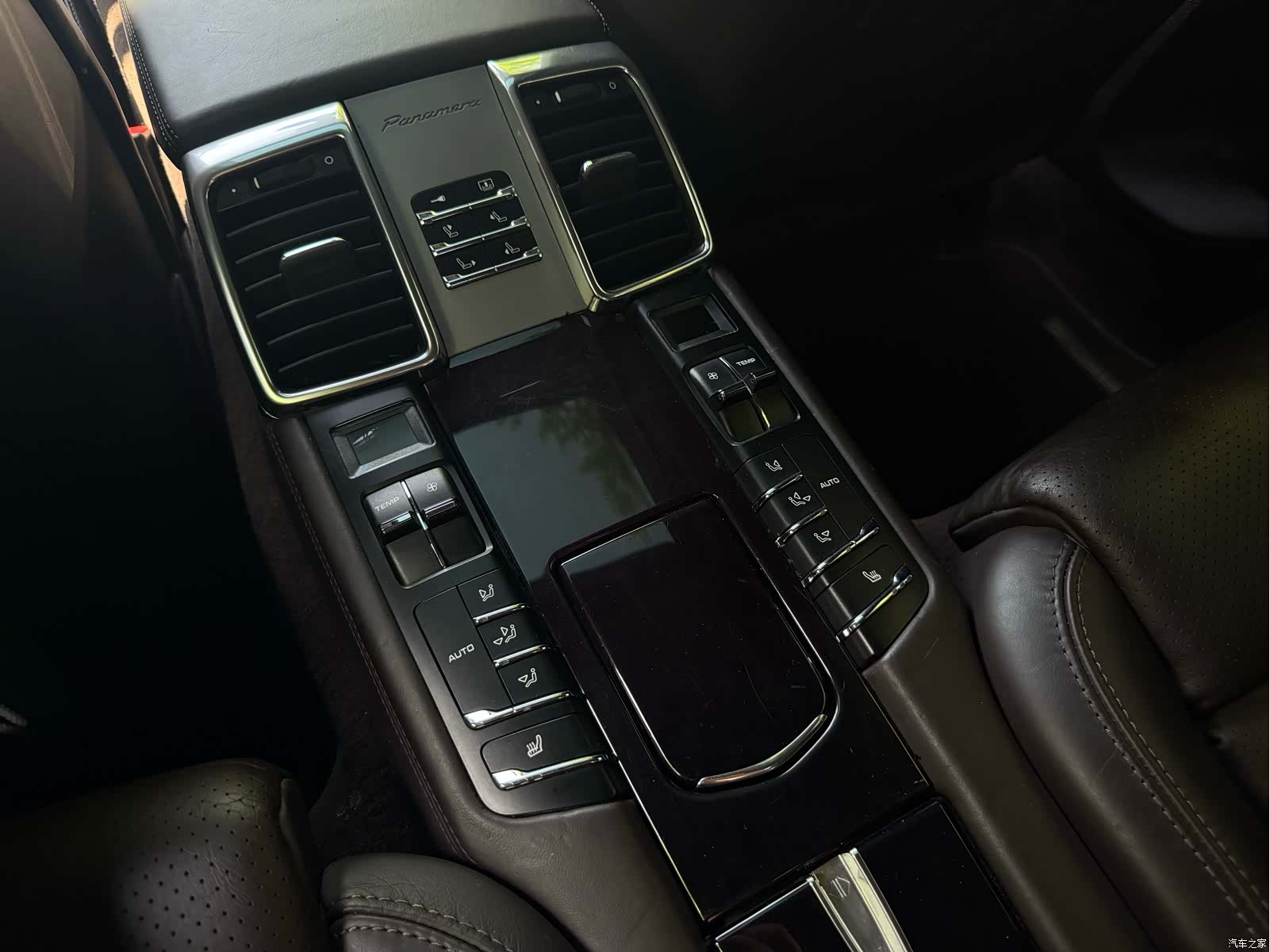 Porsche Panamera, 2011 16