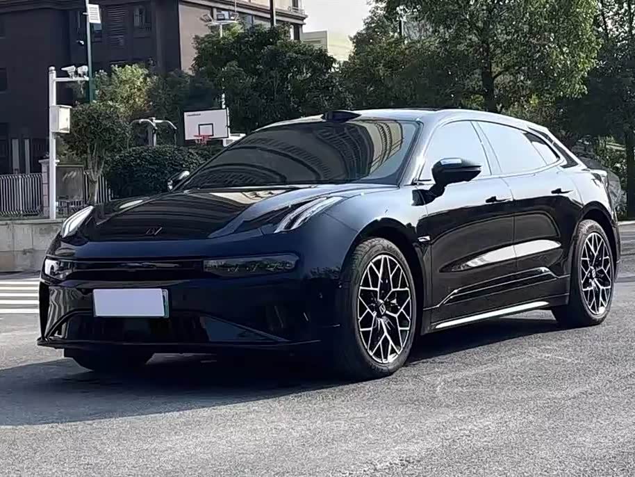 Zeekr 001