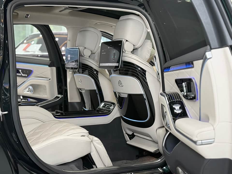 Mercedes-Benz Maybach S-class