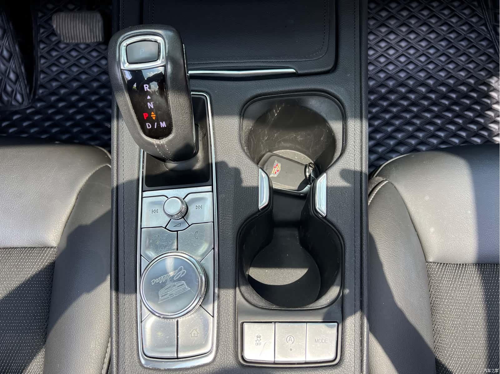 Cadillac XT4, 2019 15