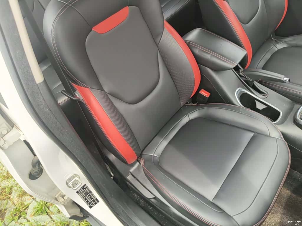 Wuling 510, 2022 25