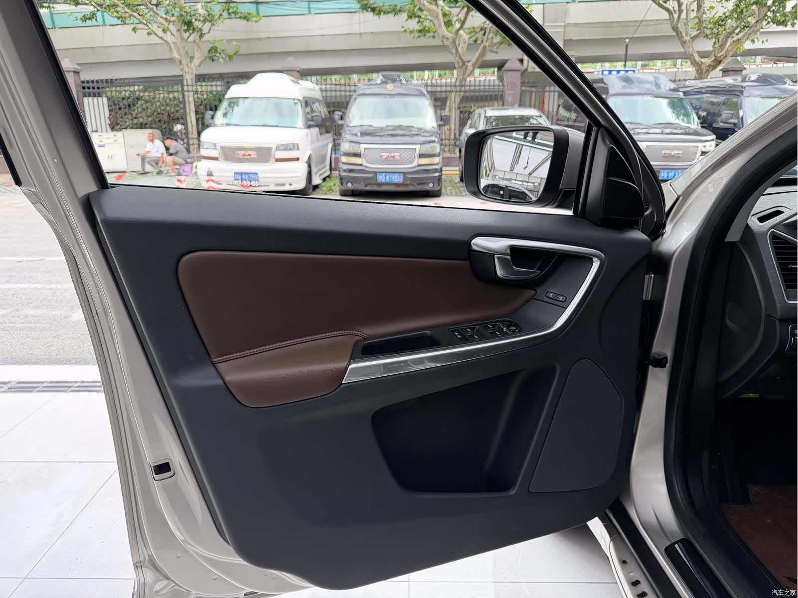 Volvo XC60, 2016 все фото