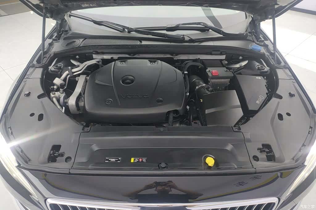 Volvo S90, 2019 10