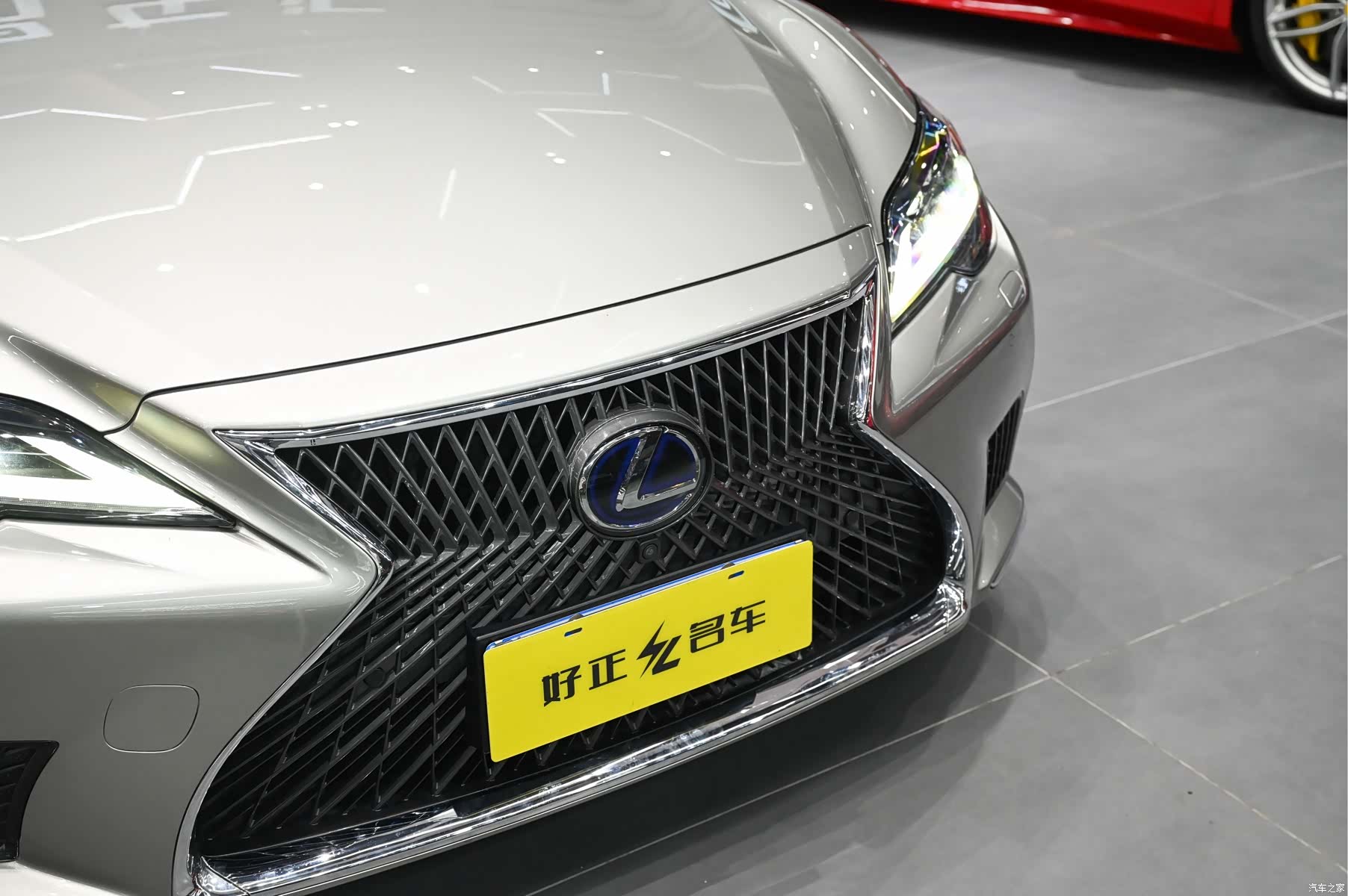 Lexus LS, 2021 20
