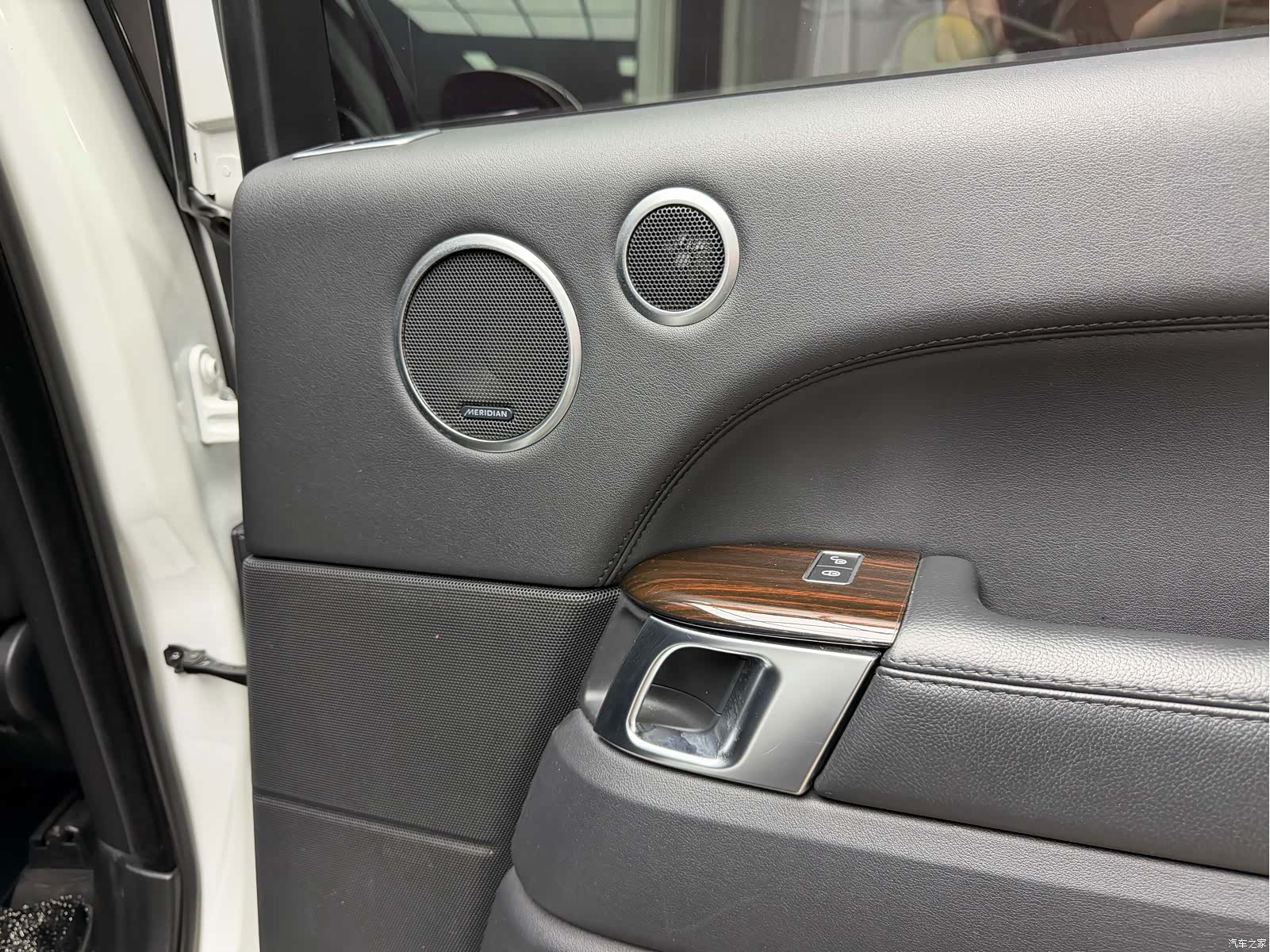 Land Rover Range Rover, 2018 16