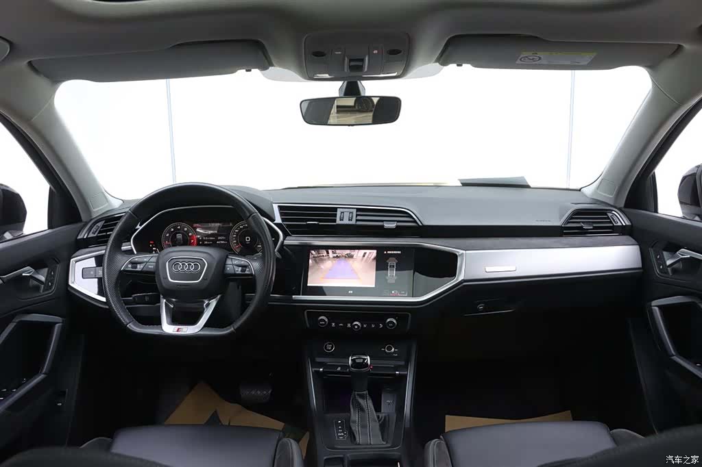 Audi Q3, 2022 21