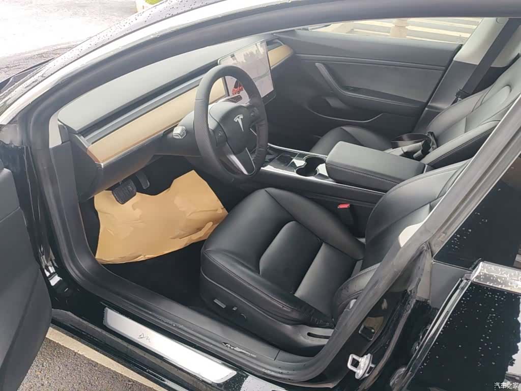 Tesla Model 3, 2020 16