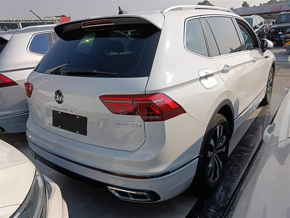 Volkswagen Tiguan L Volkswagen Tiguan L