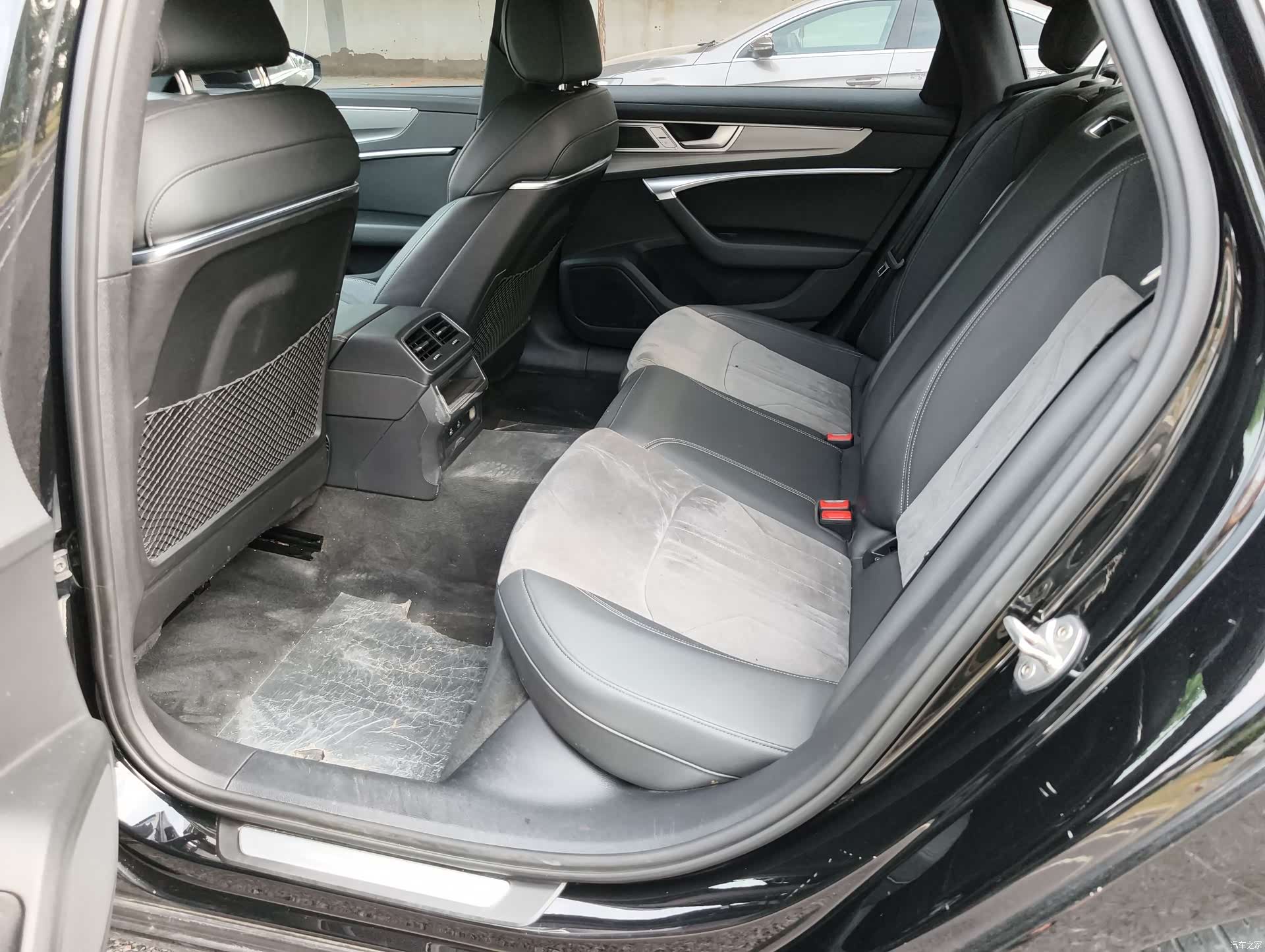 Audi A6L, 2024 8