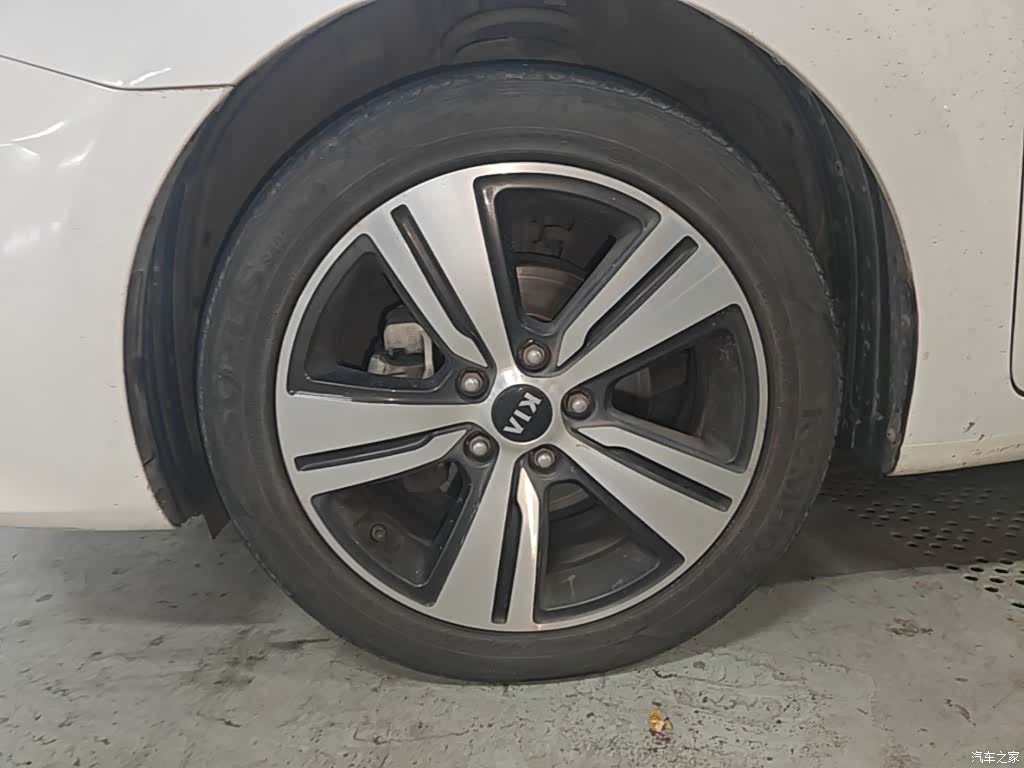 Kia GLS, 2019 25