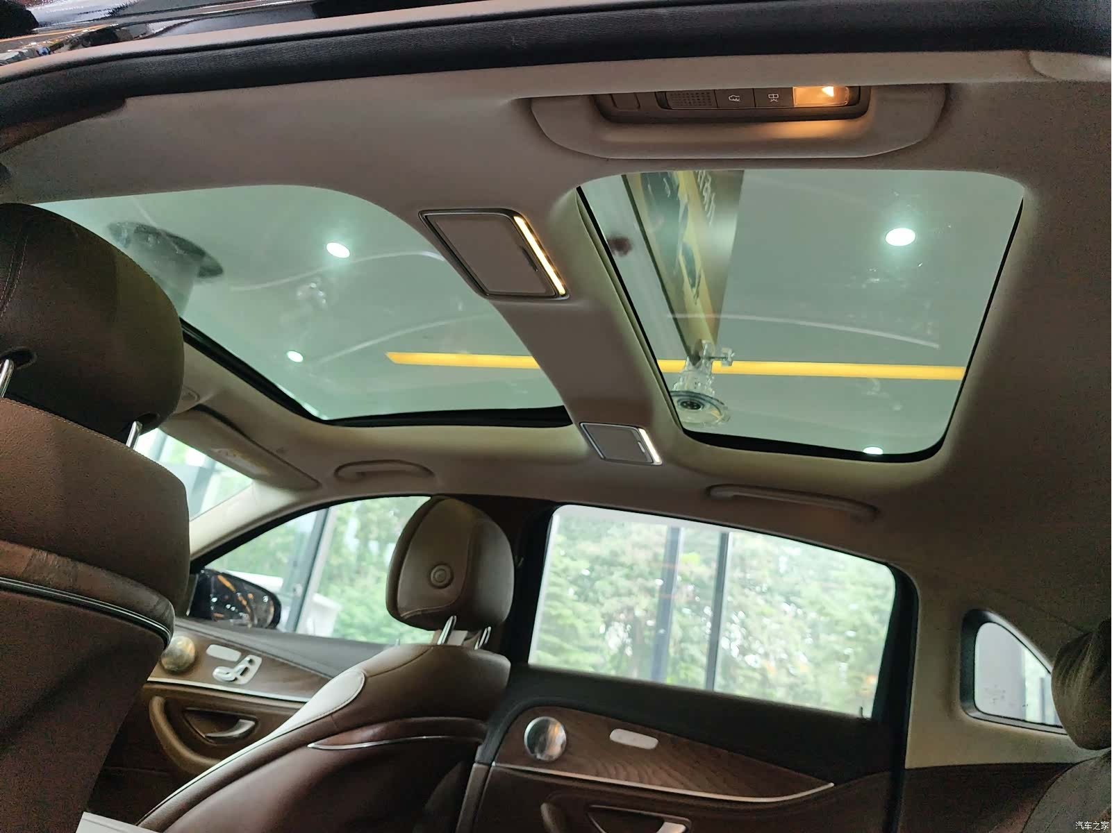 Mercedes-Benz E-Class, 2023 8