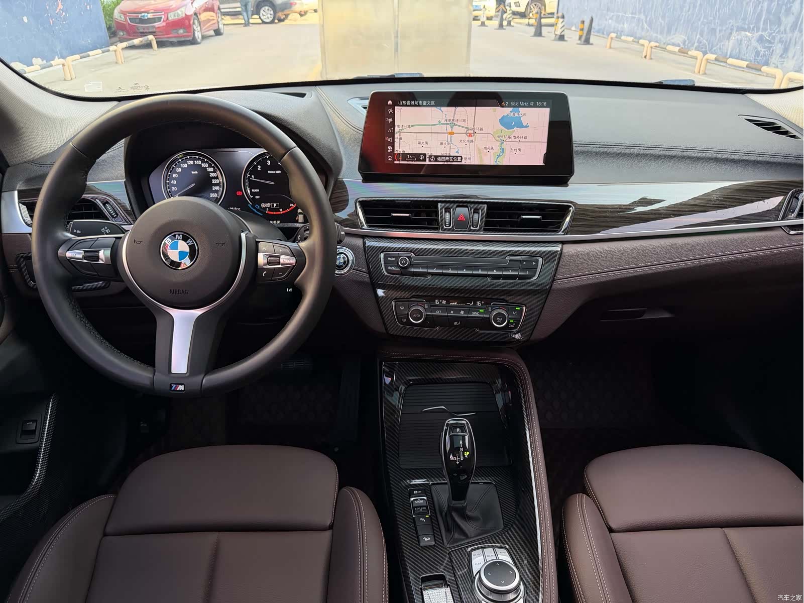 BMW X1, 2020 13