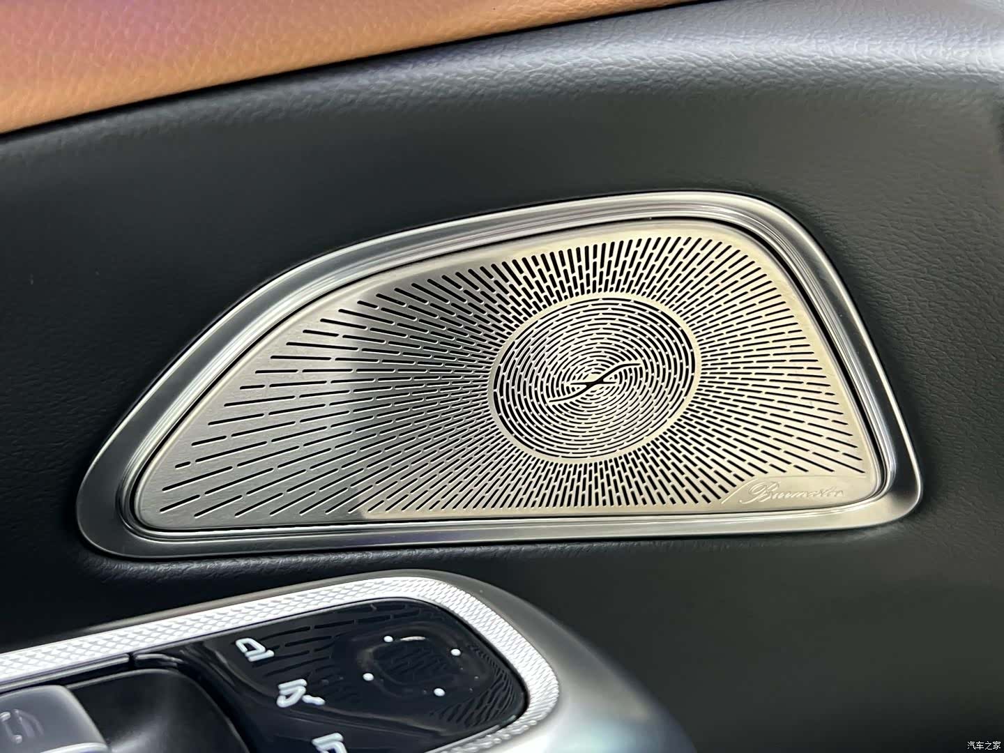 Mercedes-Benz E-Class, 2025 20
