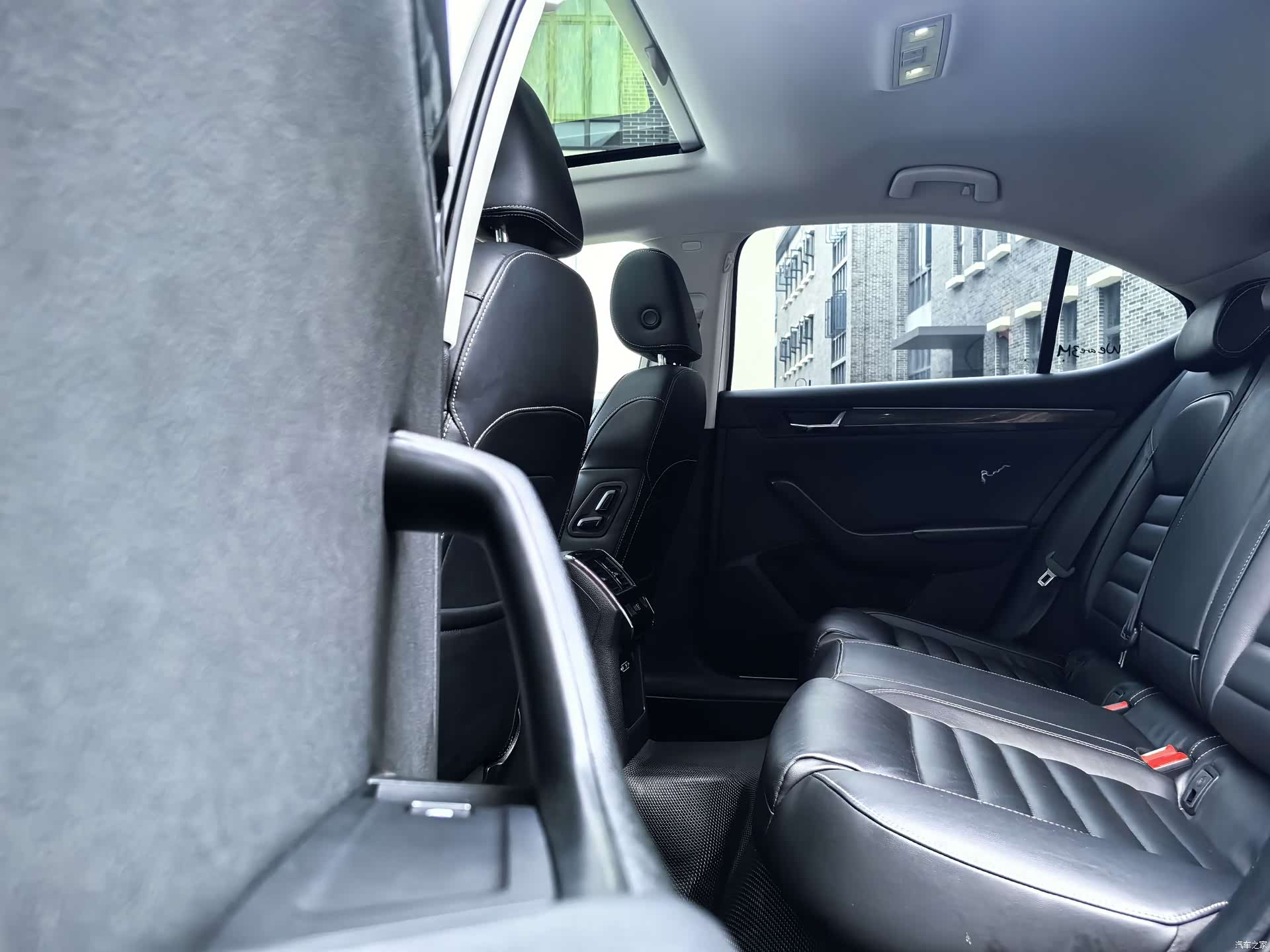 Skoda Superb, 2018 27