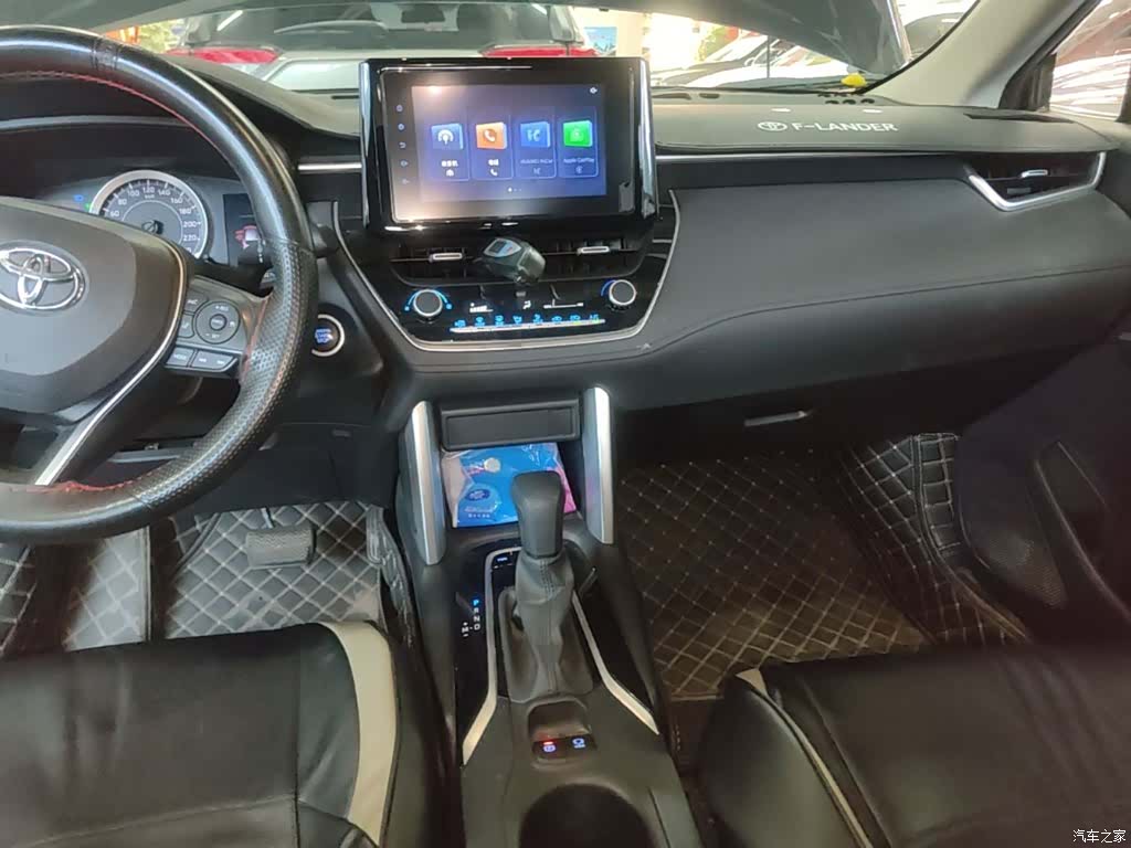 Toyota Frontlander, 2022 13