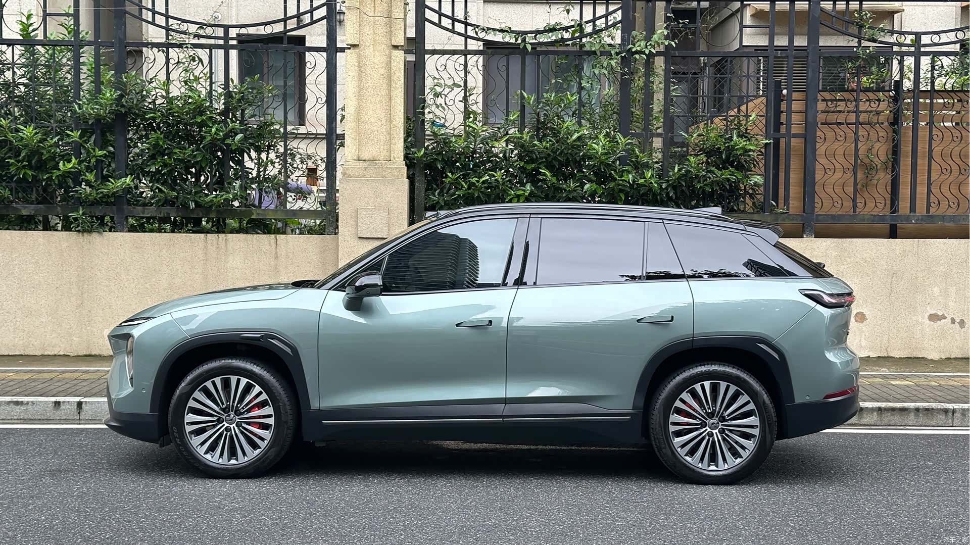 NIO ES7, 2022 3