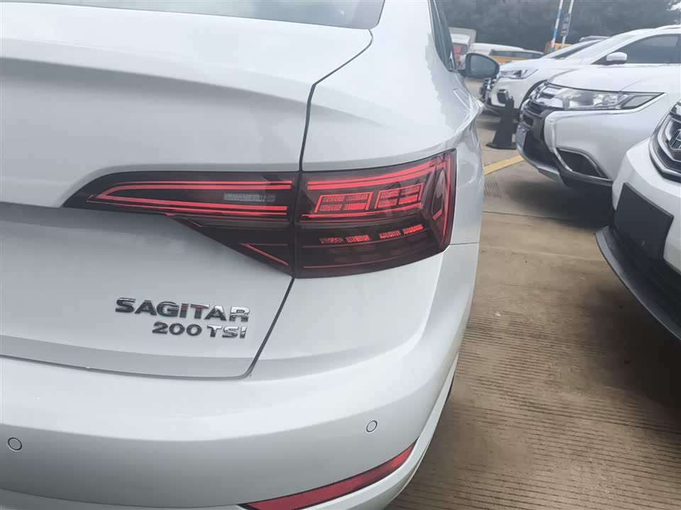 Volkswagen Sagitar Volkswagen Sagitar