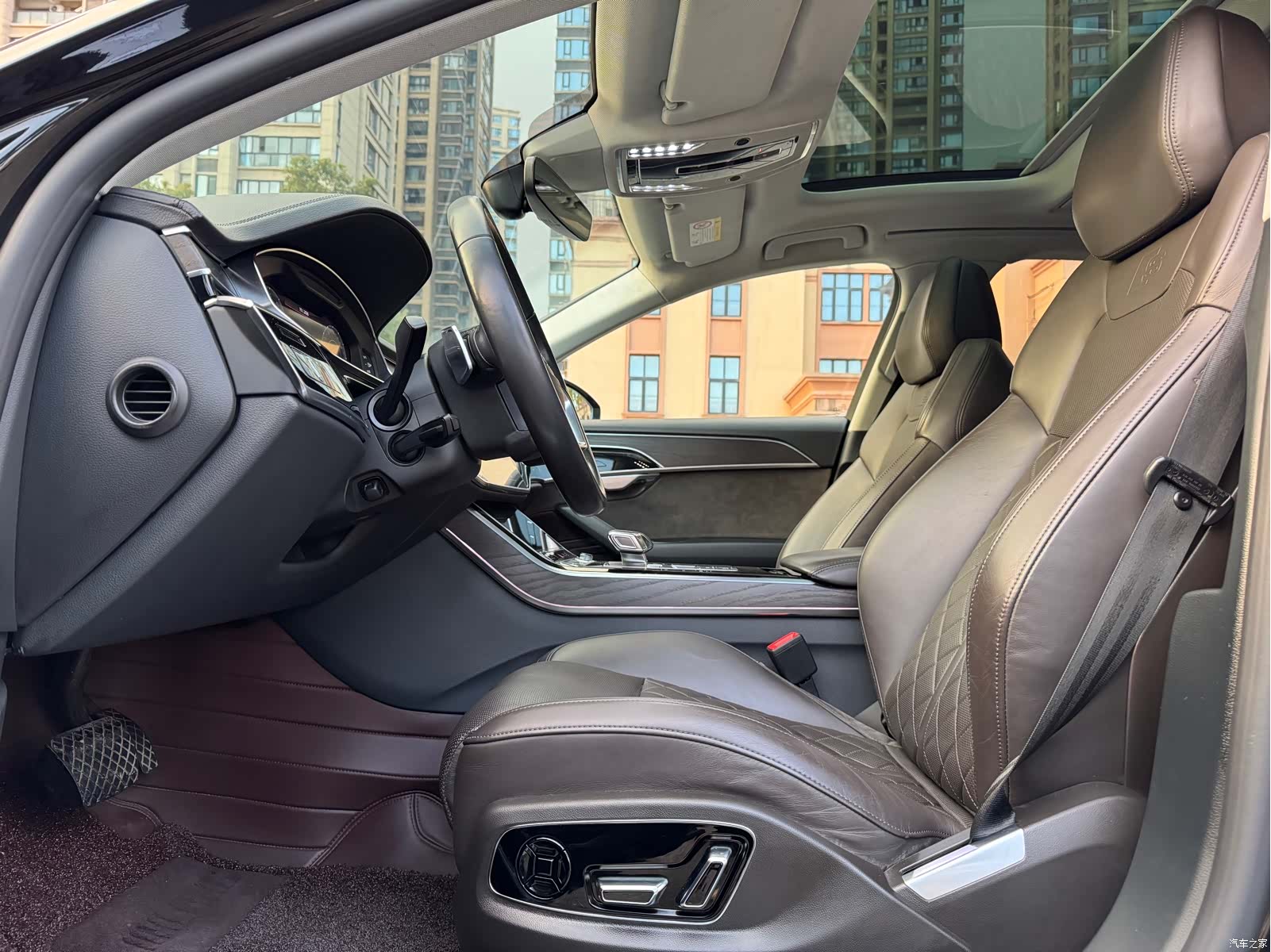 Audi A8L, 2022 9