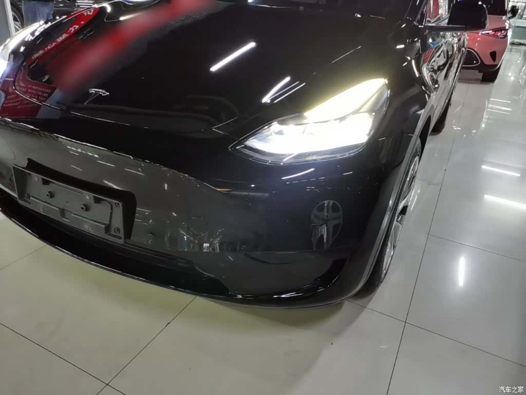 Tesla Model Y, 2023 24