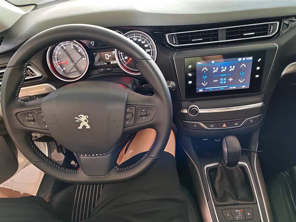 Peugeot 408 Peugeot 408