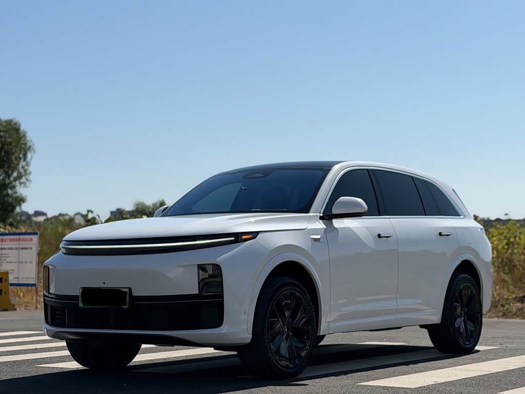 Li Auto L7