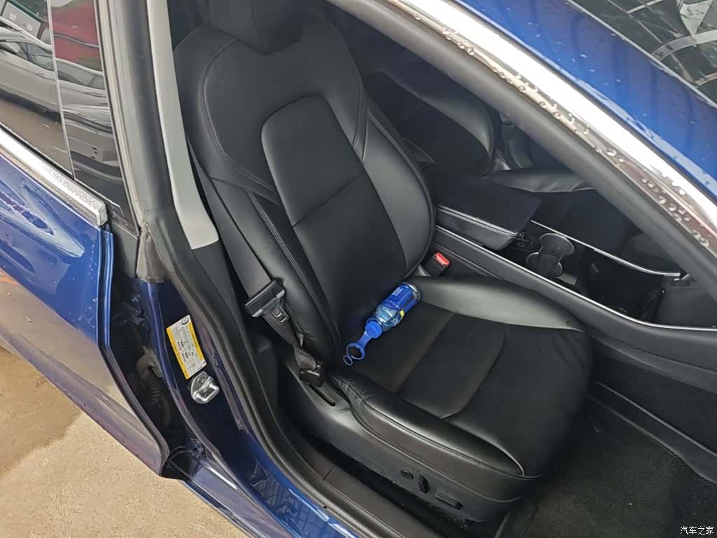 Tesla Model 3, 2020 25