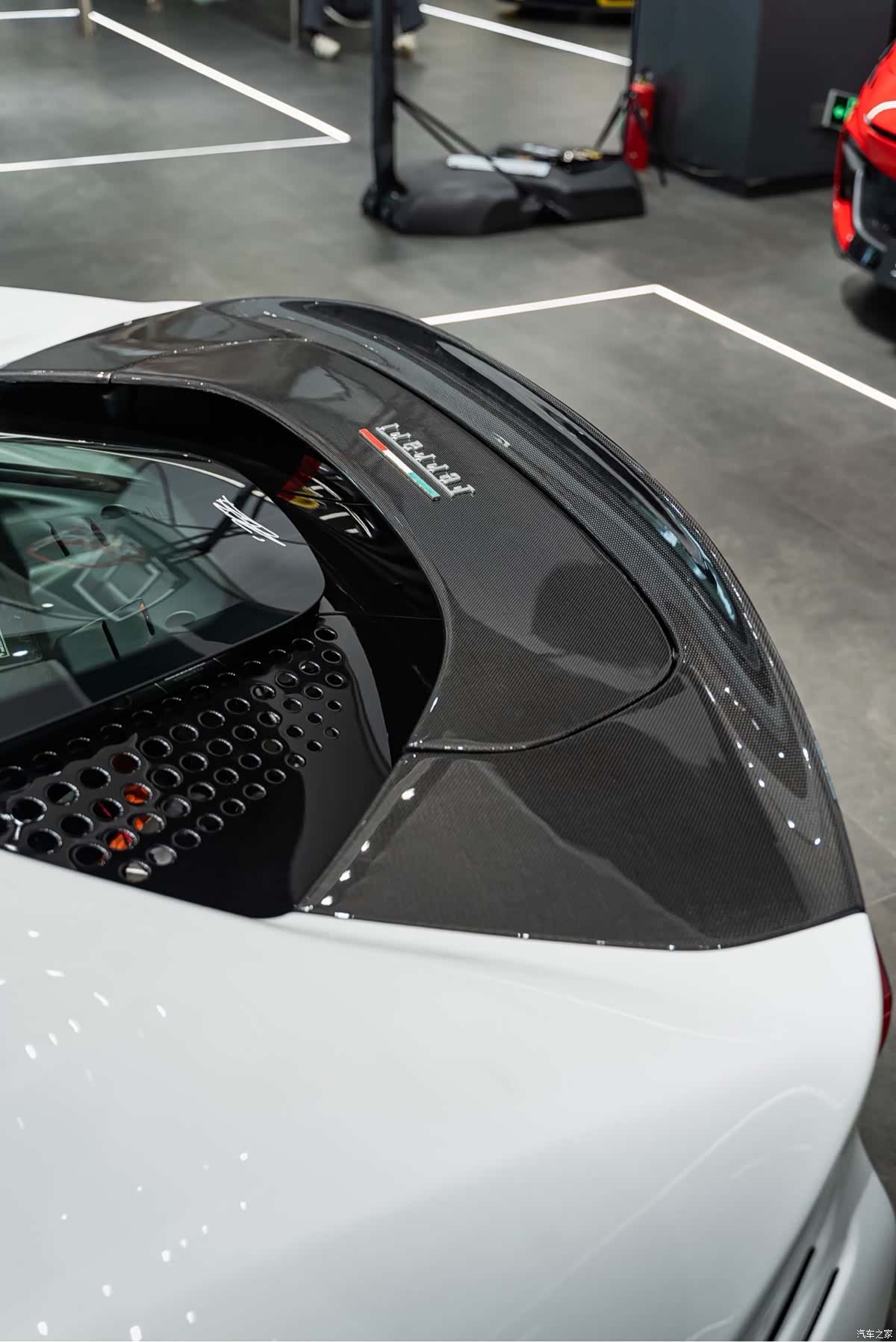 Ferrari SF90, 2022 17