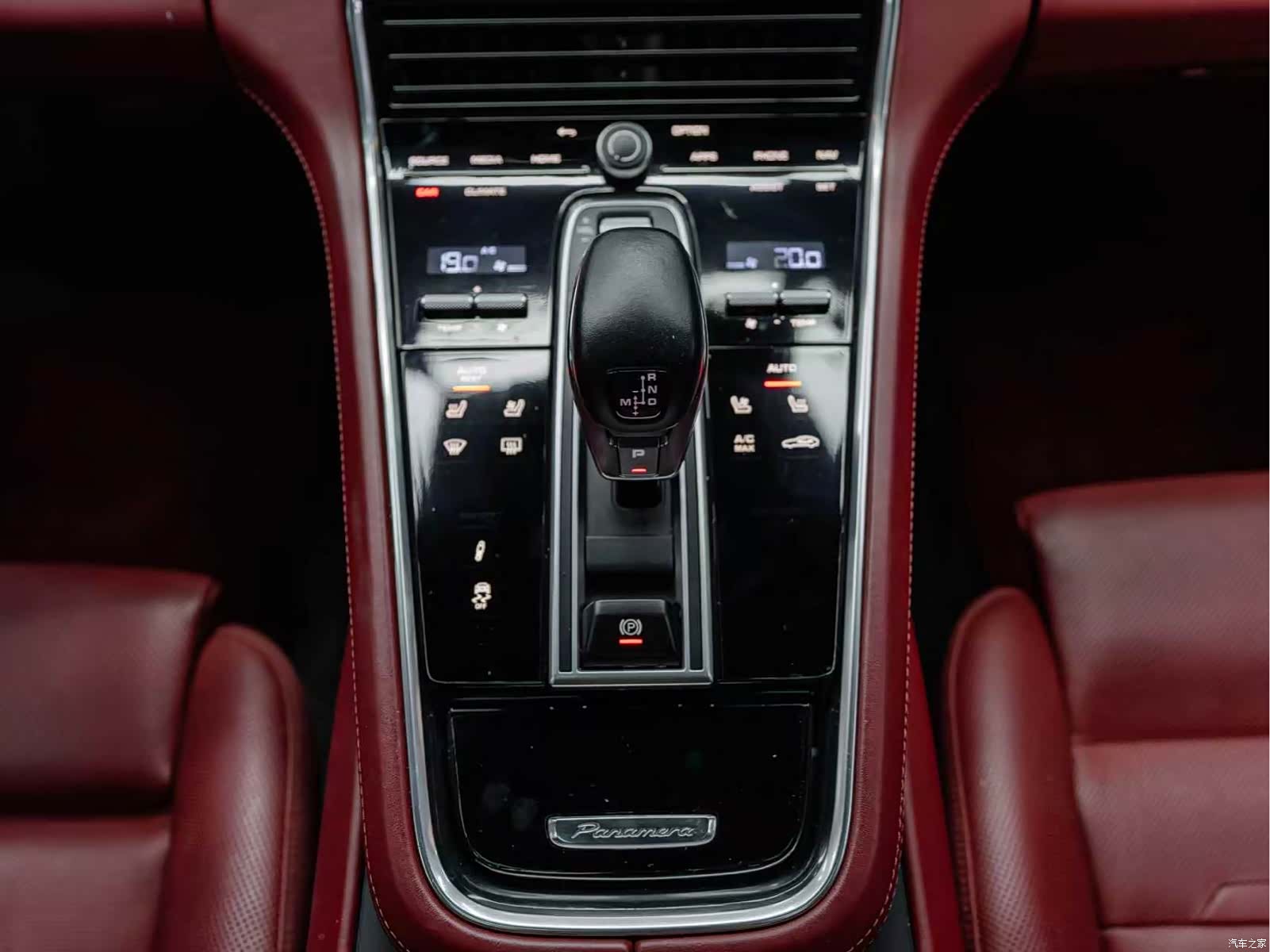 Porsche Panamera, 2022 13