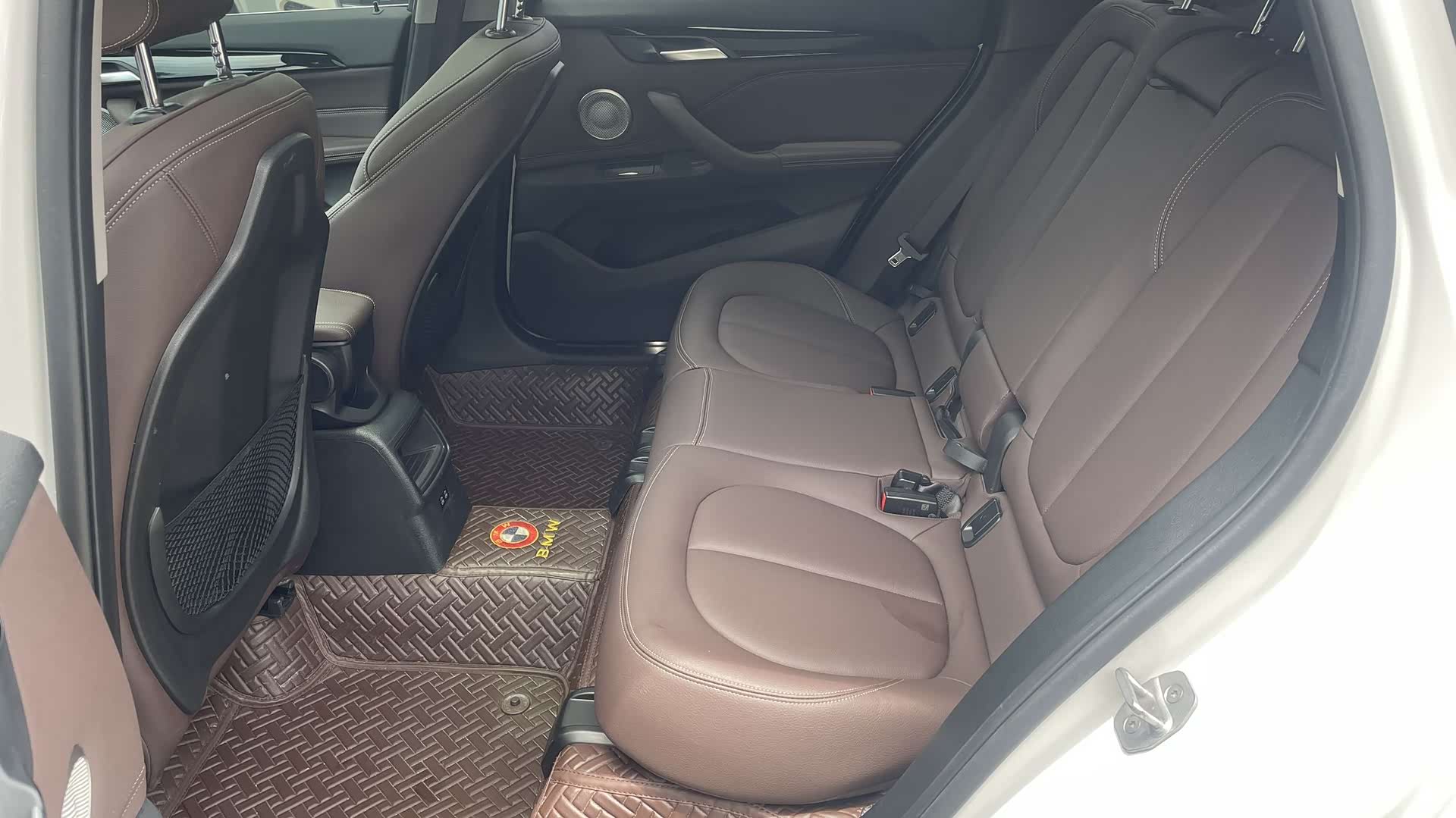 BMW X1, 2023 8