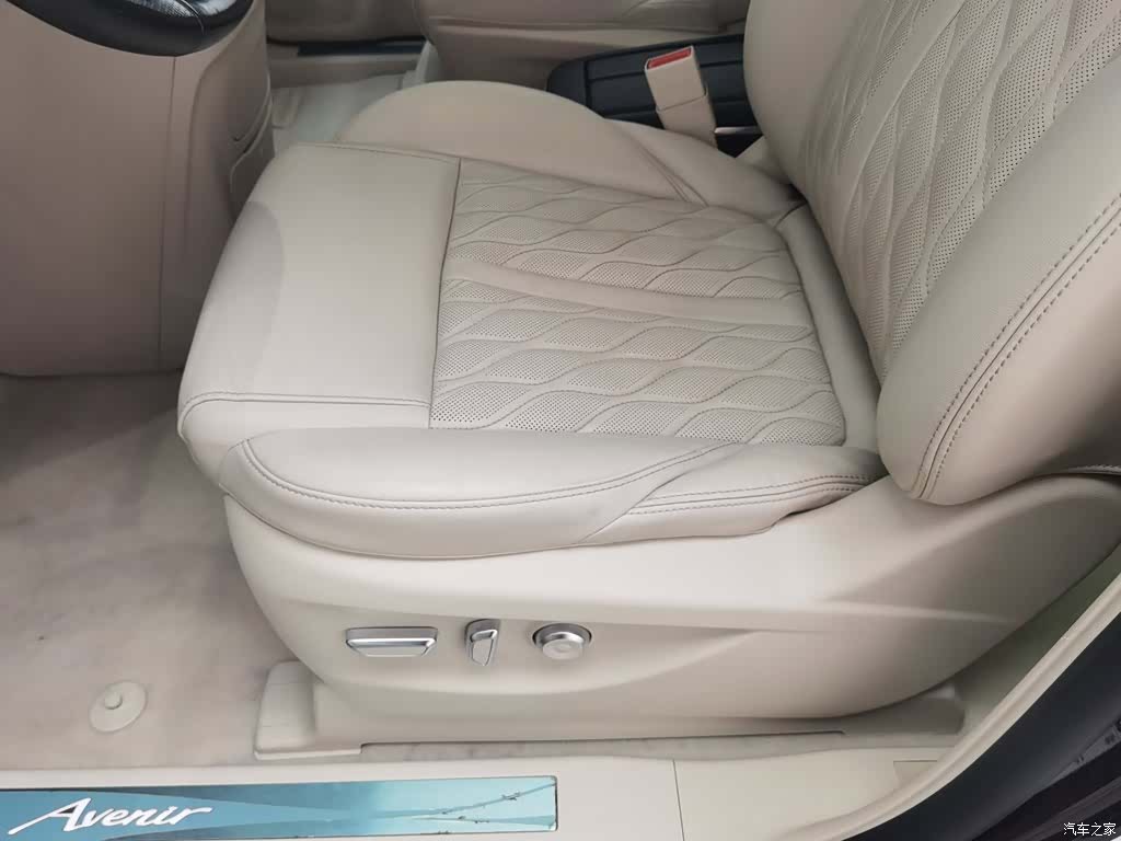 Buick GL8, 2020 20