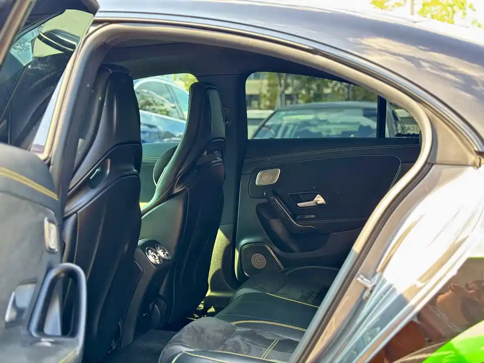 Mercedes-Benz CLA AMG