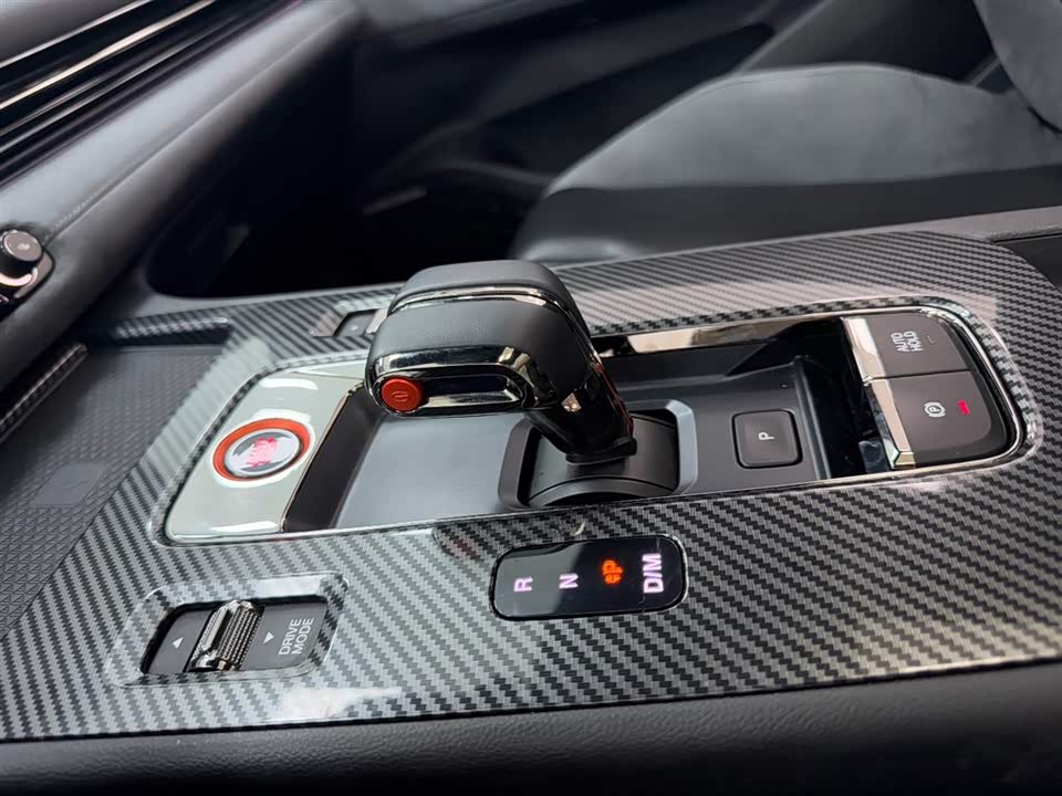 Trumpchi Shadow Leopard