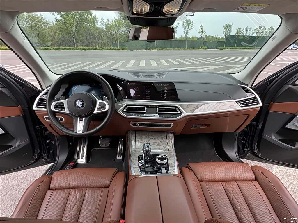 BMW X7, 2021 10