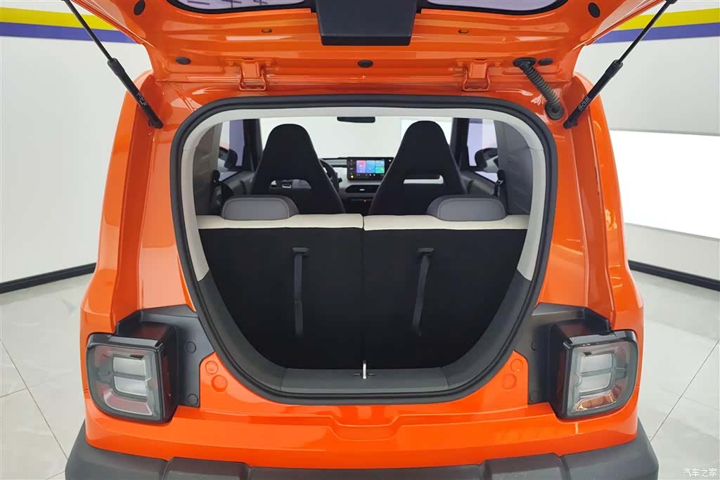 Geely Panda, 2024 4