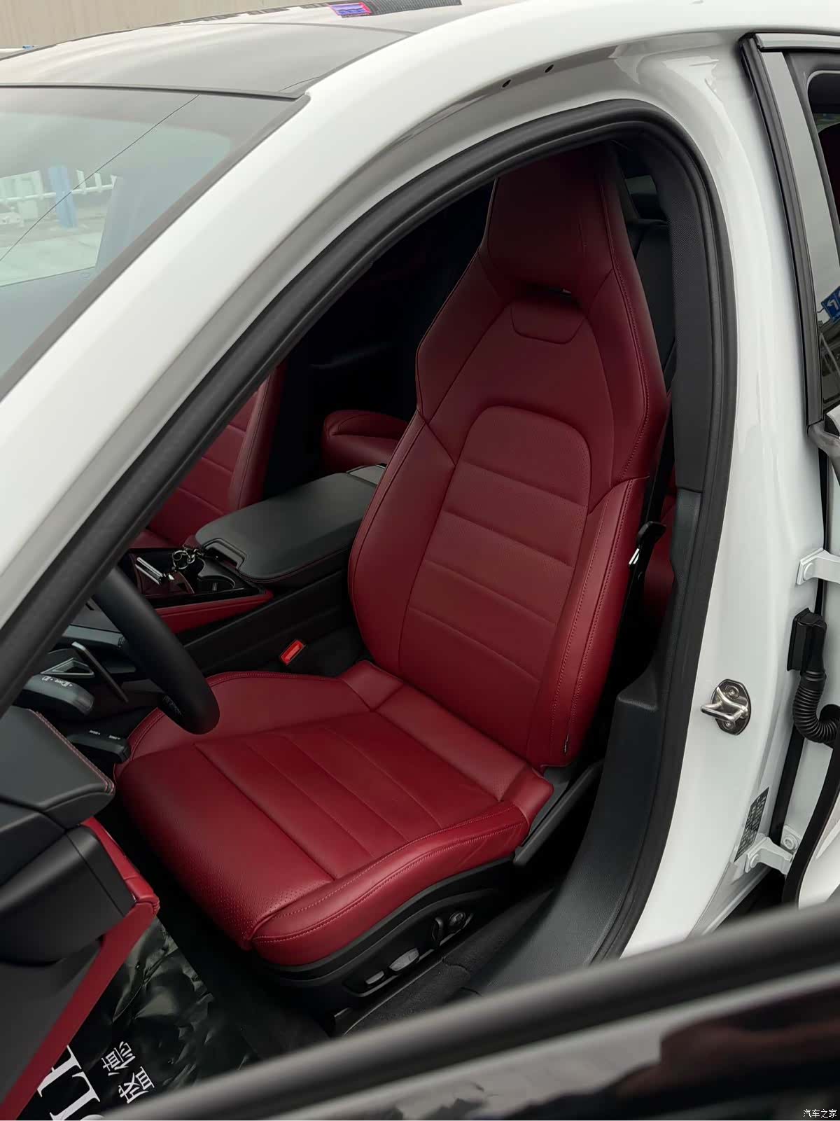 Porsche Panamera, 2024 7