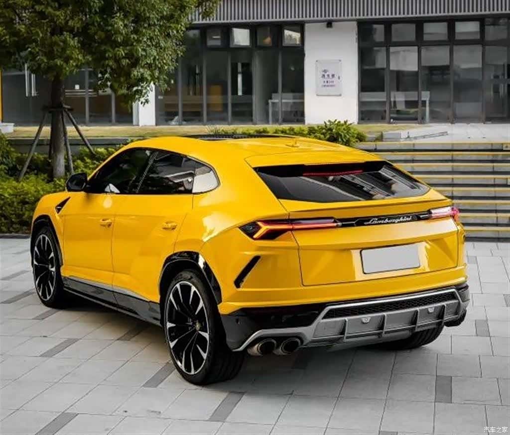 Lamborghini Urus, 2019 12