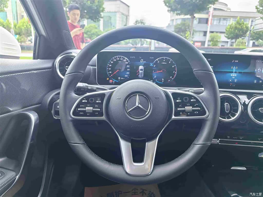 Mercedes-Benz A-Class, 2021 10