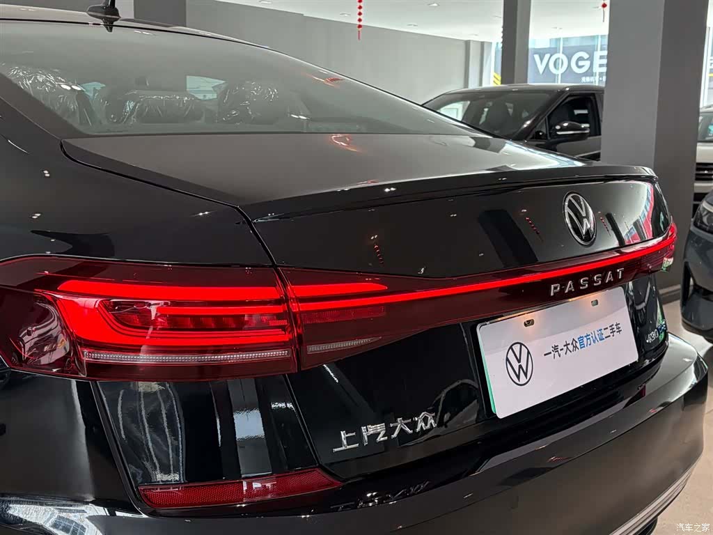 Volkswagen Passat, 2025 11