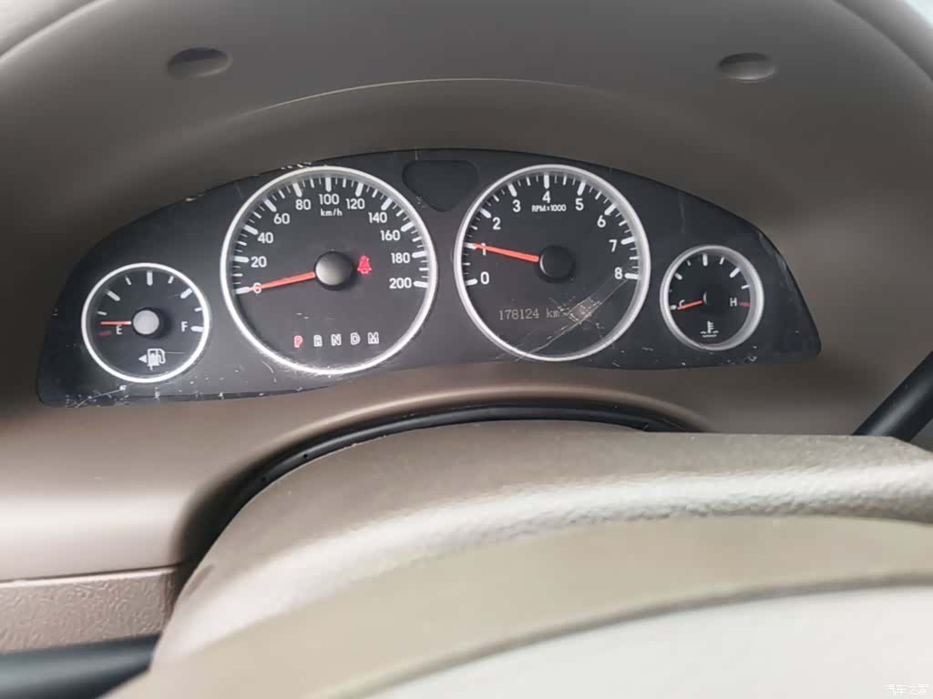 Buick GL8, 2015 12