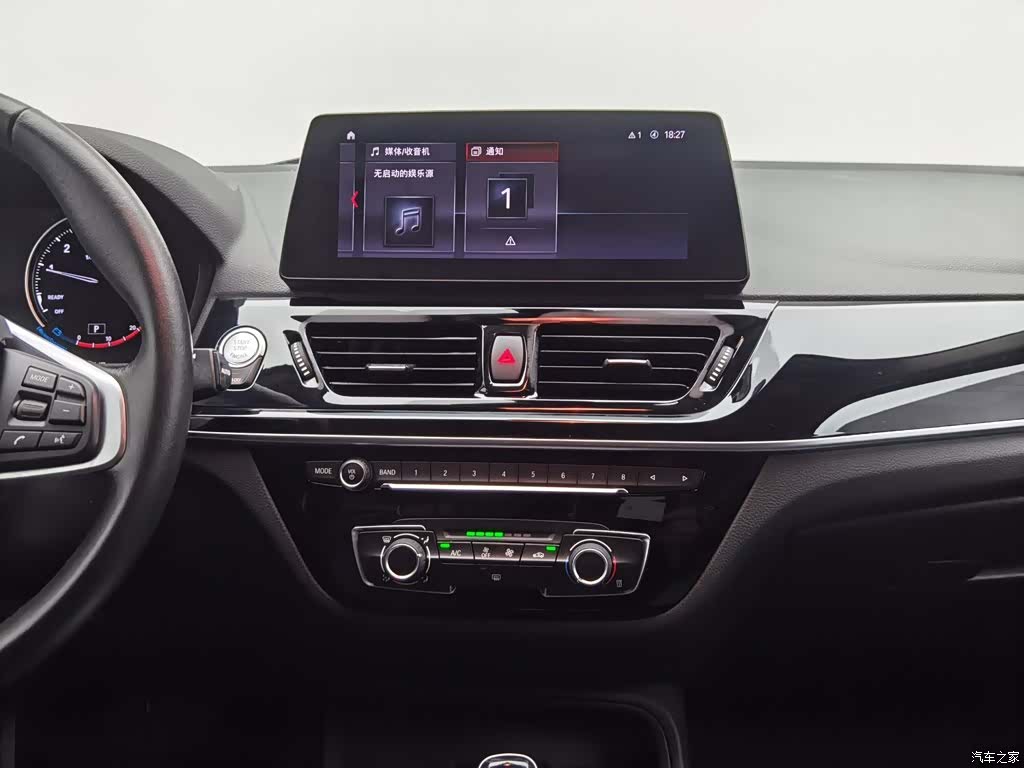 BMW 1 Series, 2022 12