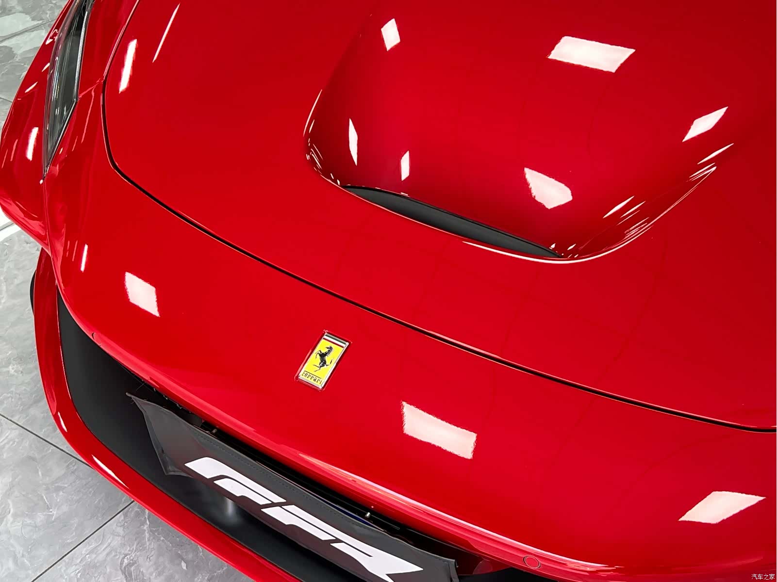 Ferrari F8, 2023 30