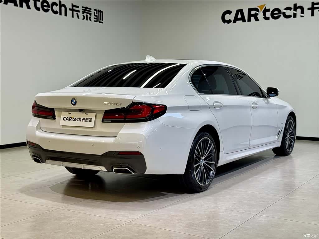 BMW 5 Series, 2023 4