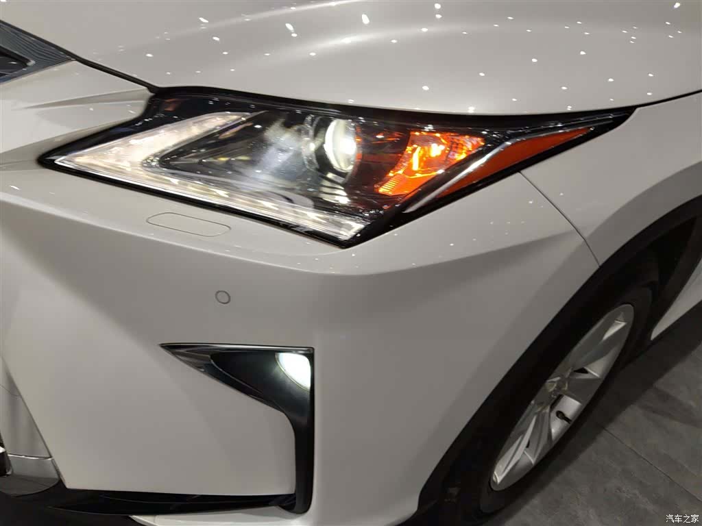 Lexus RX, 2016 18