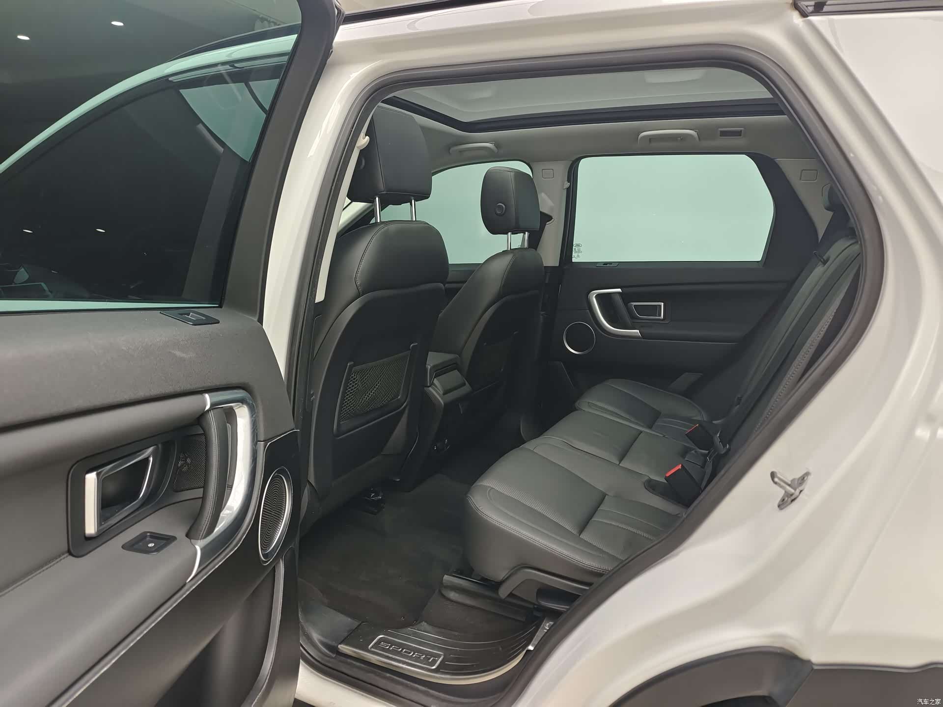 Land Rover Discovery, 2016 9