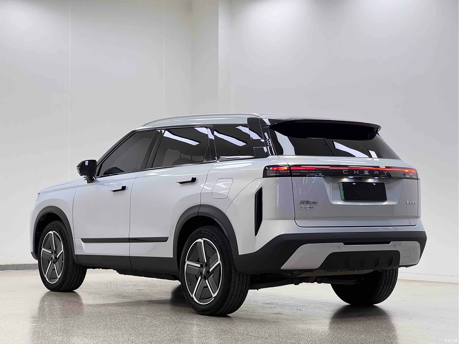 Chery 06, 2024 все фото