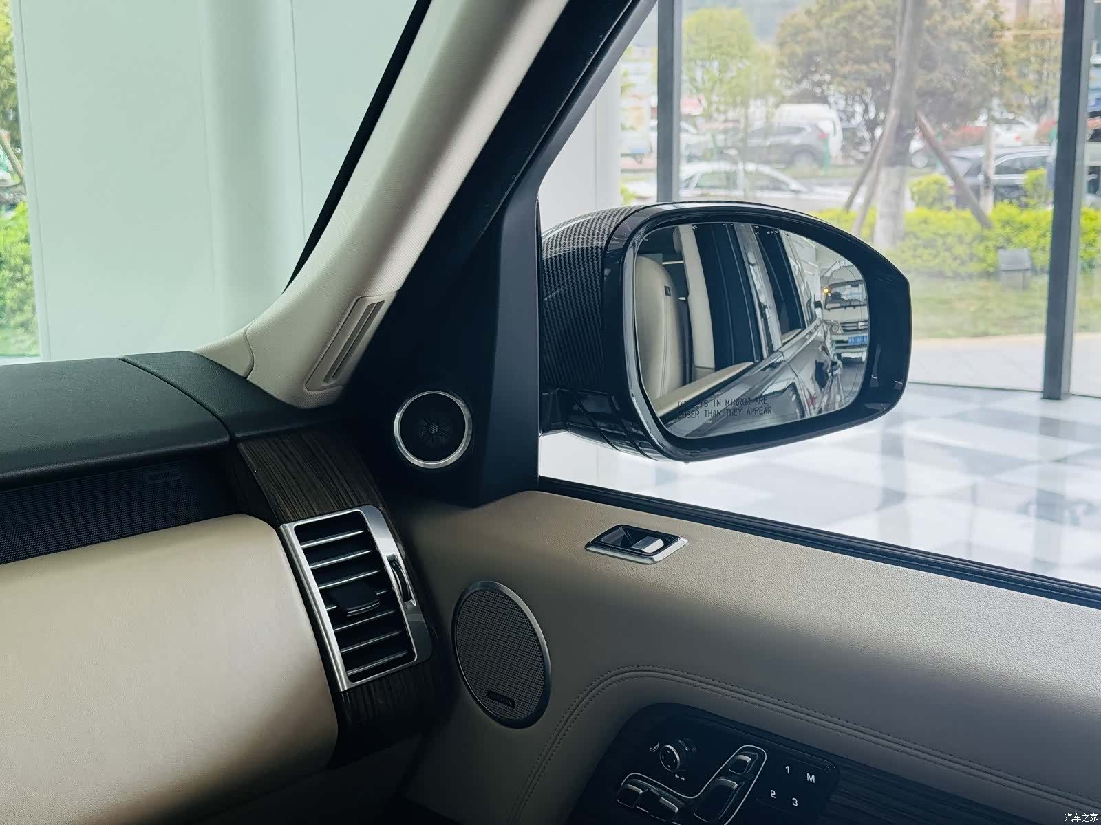 Land Rover Range Rover, 2019 17