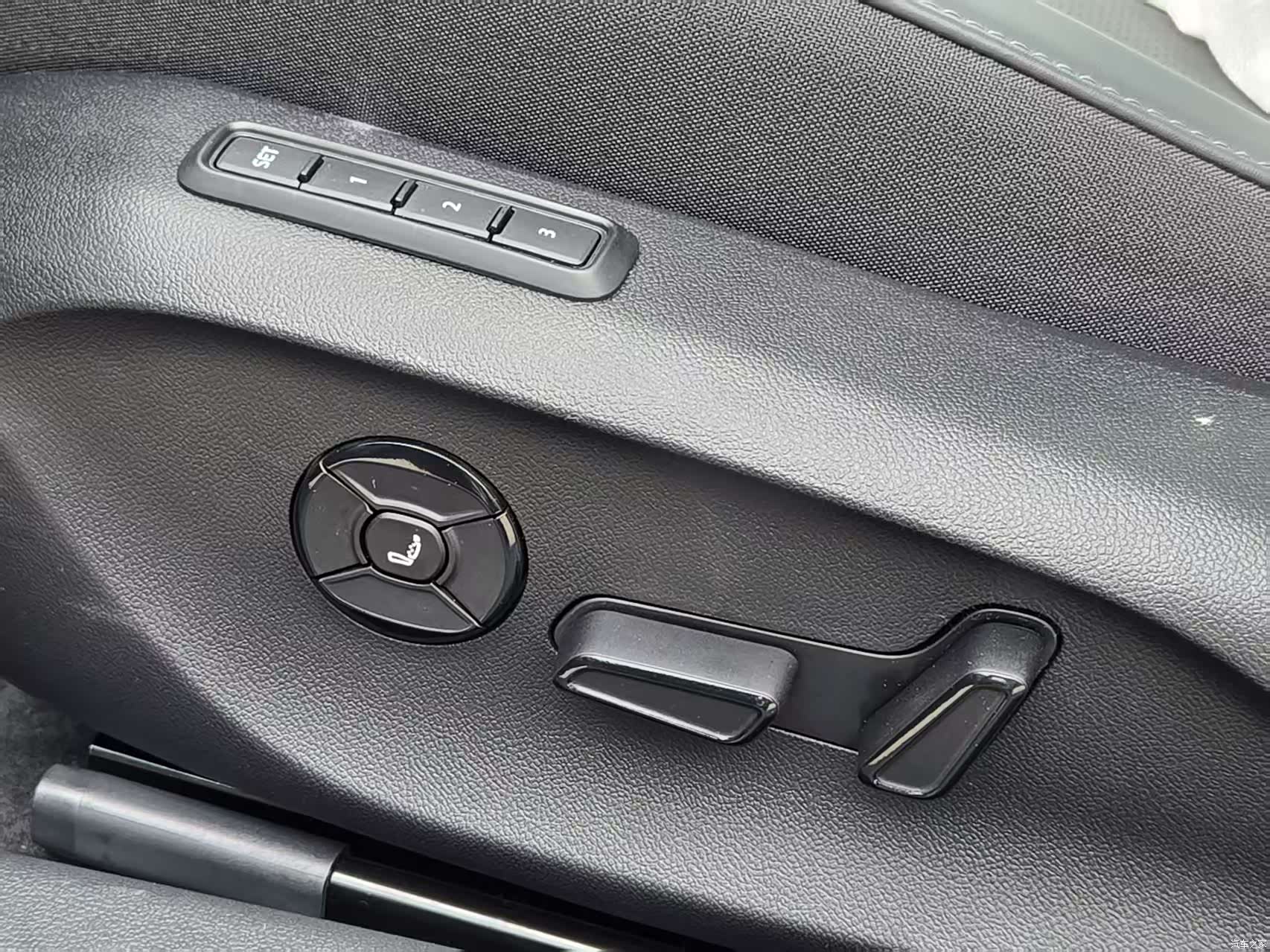 Volkswagen Passat, 2026 17