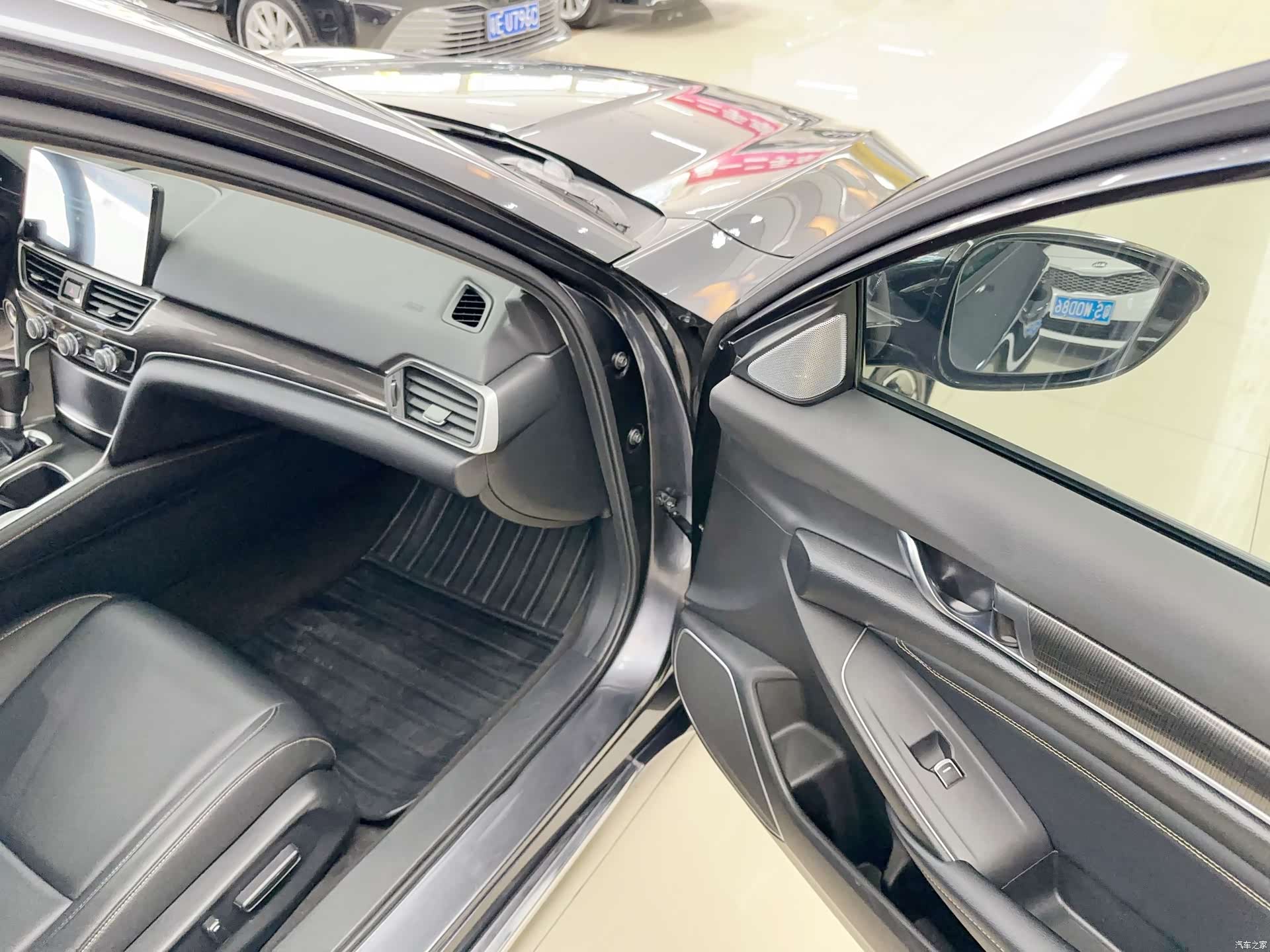 Honda Accord, 2022 9